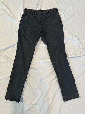 Uniqlo Men's Slim Chino Pants